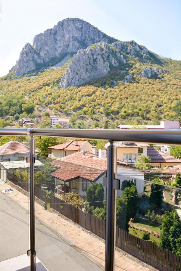 Раде 3-Враца Vratsa ภายนอก รูปภาพ